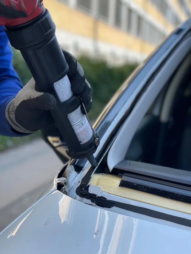 Windscreen & Glass Replacement